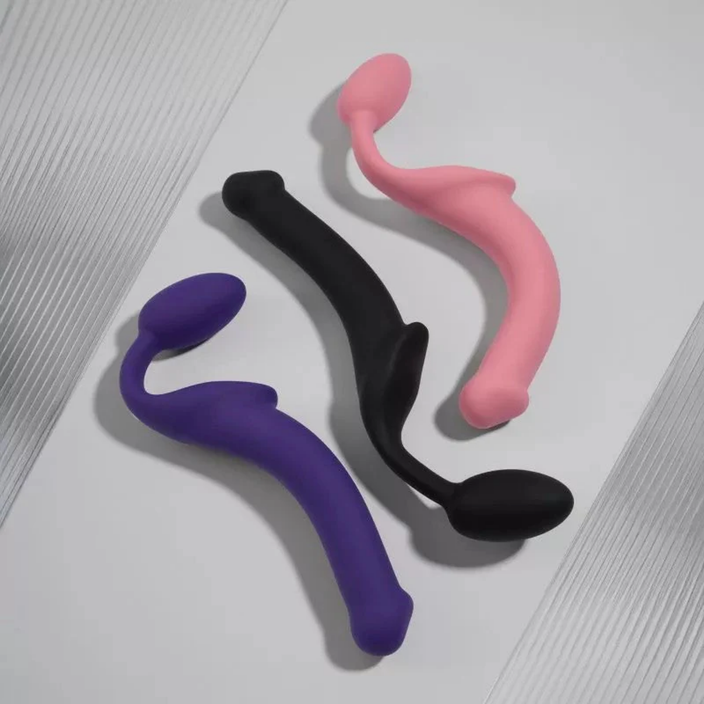Bendable Strapless Strap-On